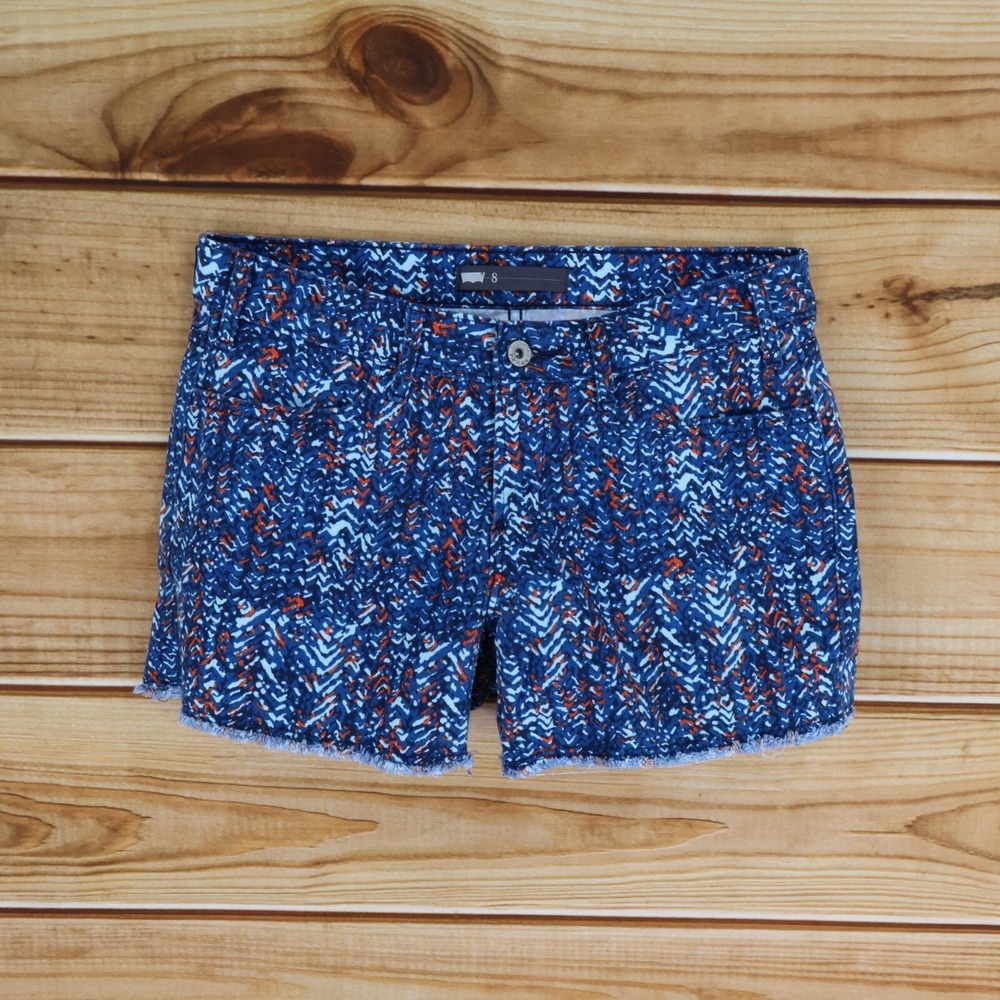 Levi's Jean Shorts Womens Size 8 Blue Geometric Stretch Low Rise Pockets Cut-Off